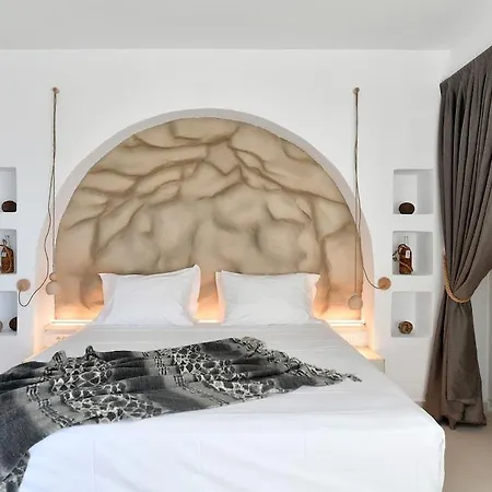 Mythic Paros , Adults Only