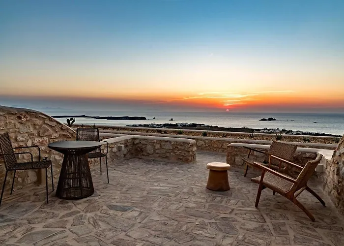 Mythic Paros , Adults Only Agia Irini (Paros)